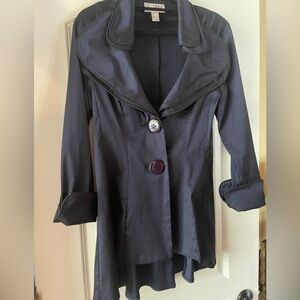 Joseph Ribkoff sz 10 navy blue jacket with black piping and 3/4 length sleeve.